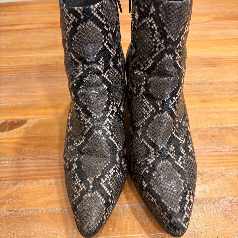 Madden Girl Black Snakeskin print Ankle Booties